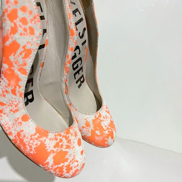 Kelsi Dagger Lillian Paint Splatter Pumps - Picture 14 of 17